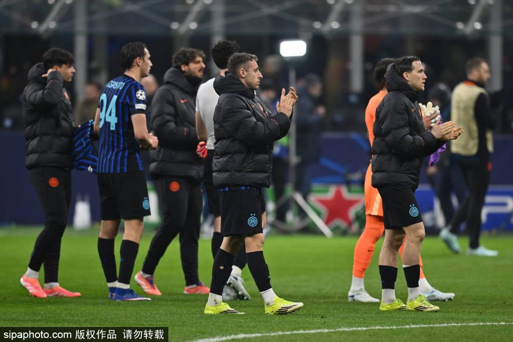 热身赛半场：山东泰山0-5上海申花！拉唐帽子戏法背后的战术解读与未来展望:襄阳市白辗吉服装有限公司推荐